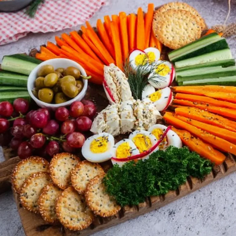 Rohkost Hase als Oster Snackplatte