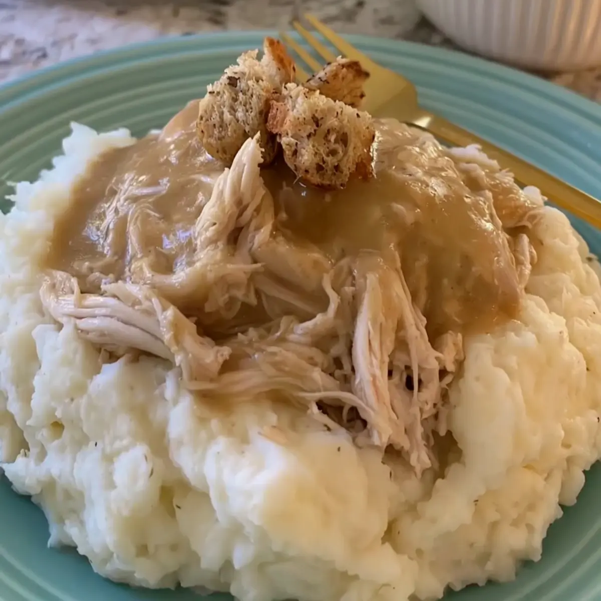Slow Cooker Chicken and Gravy over Mashed Potatoes
