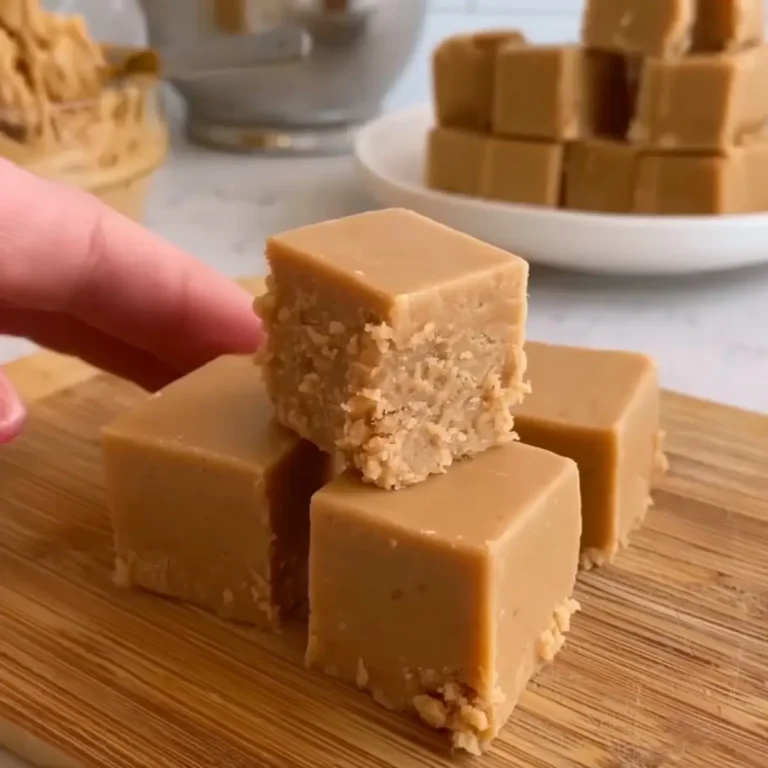 2-Ingredient Peanut Butter Fudge