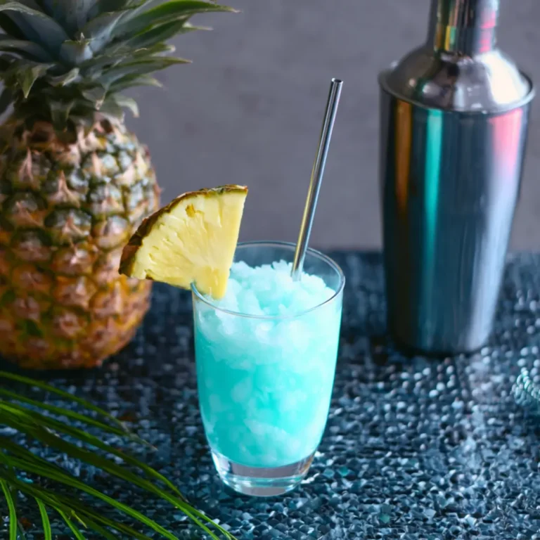 Alkoholfreier Swimmingpool