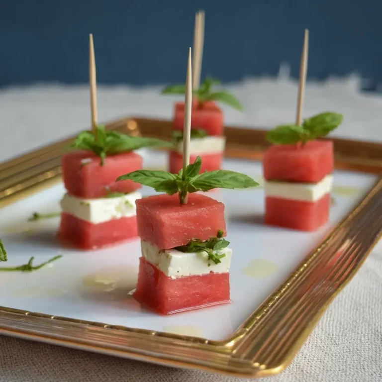 Häppchen mit Wassermelone und Feta
