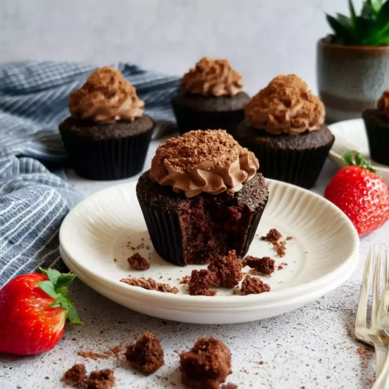Maulwurfmuffins mit Erdbeeren