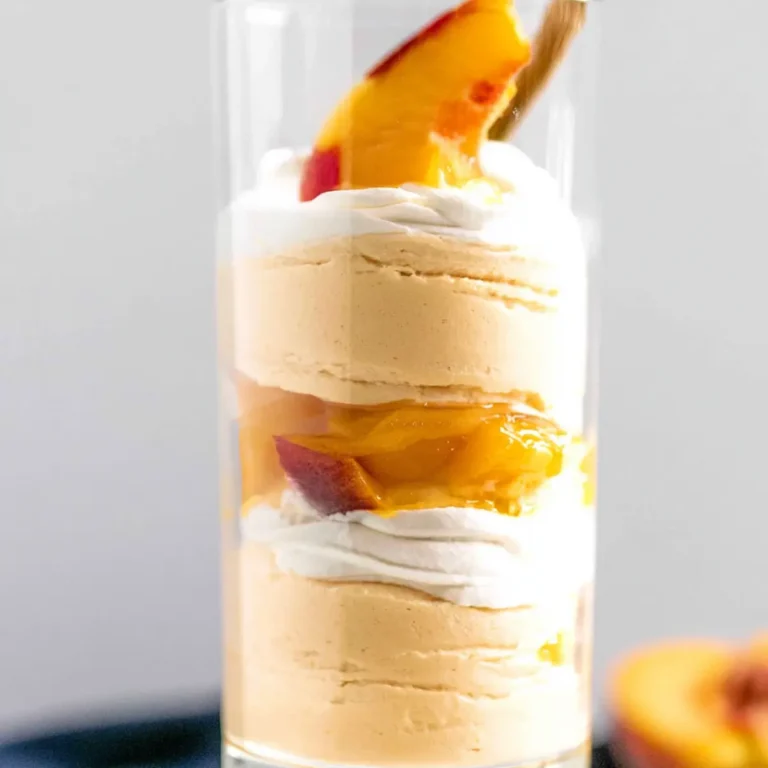 Pfirsich Mousse Trifle